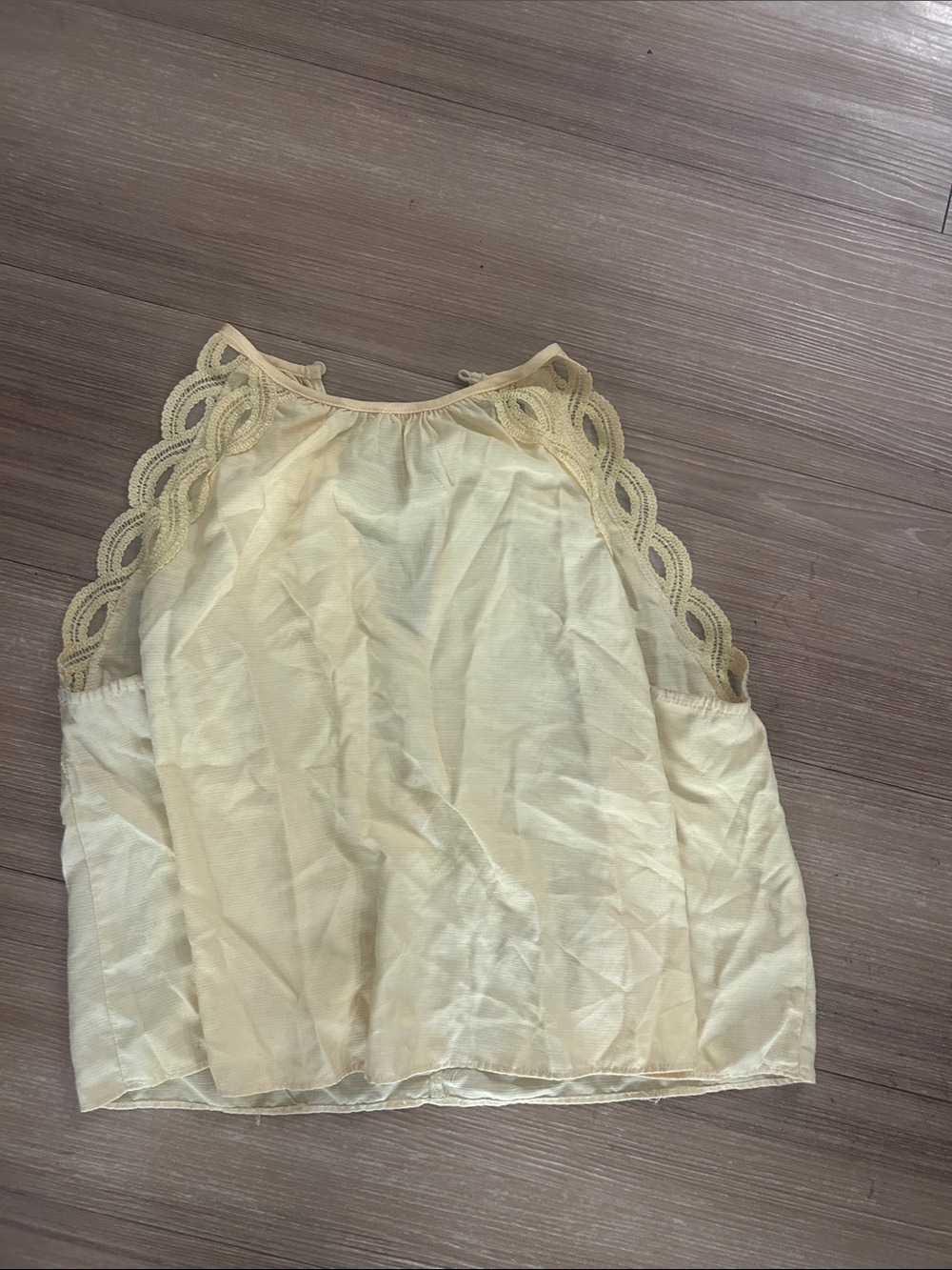 PacSun Kendall & Kylie Pale Yellow Lace-Trim Tank Top